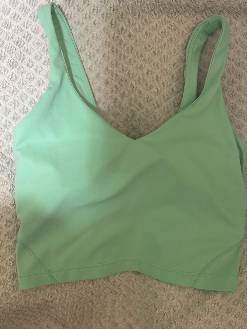 Lululemon Seamless V-Neck Bralette in Mint Green